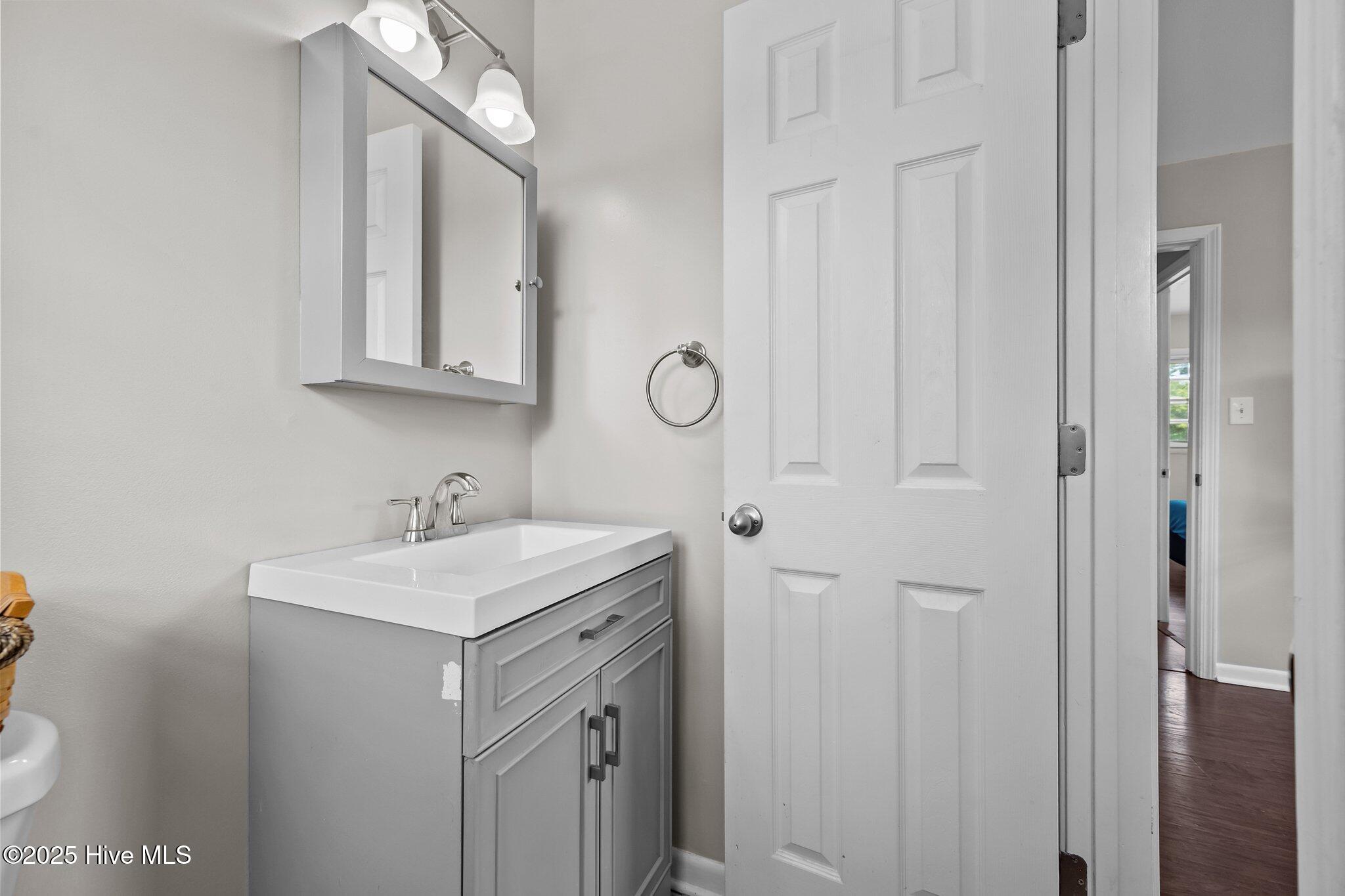 102 Mercer Road Jacksonville, NC 28546 - Photo 19 of 53 25-web-or-mls-_RAD0075