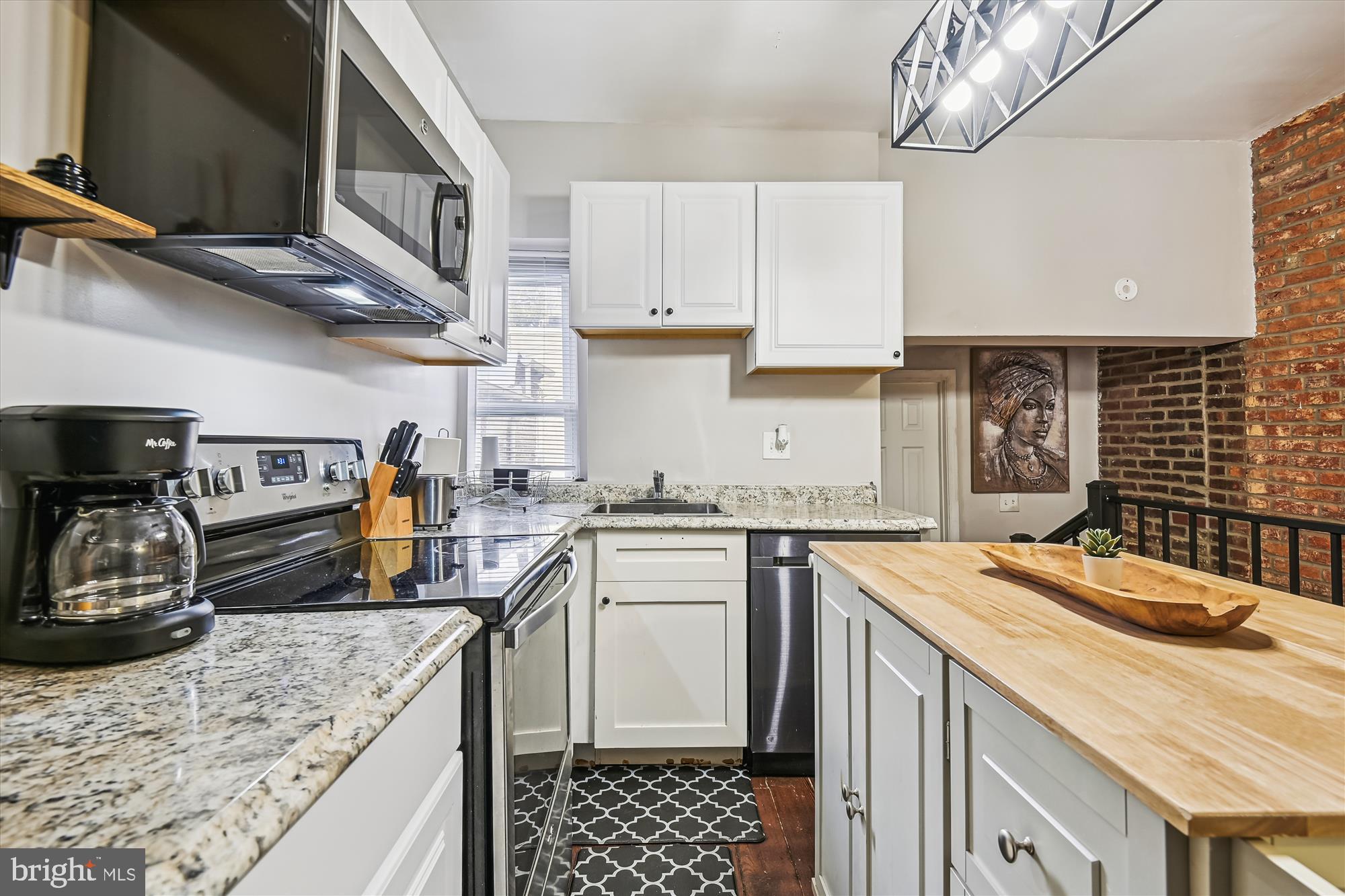 2050 Bank Street Baltimore, MD 21231 - Photo 16 of 36 Kitchen
