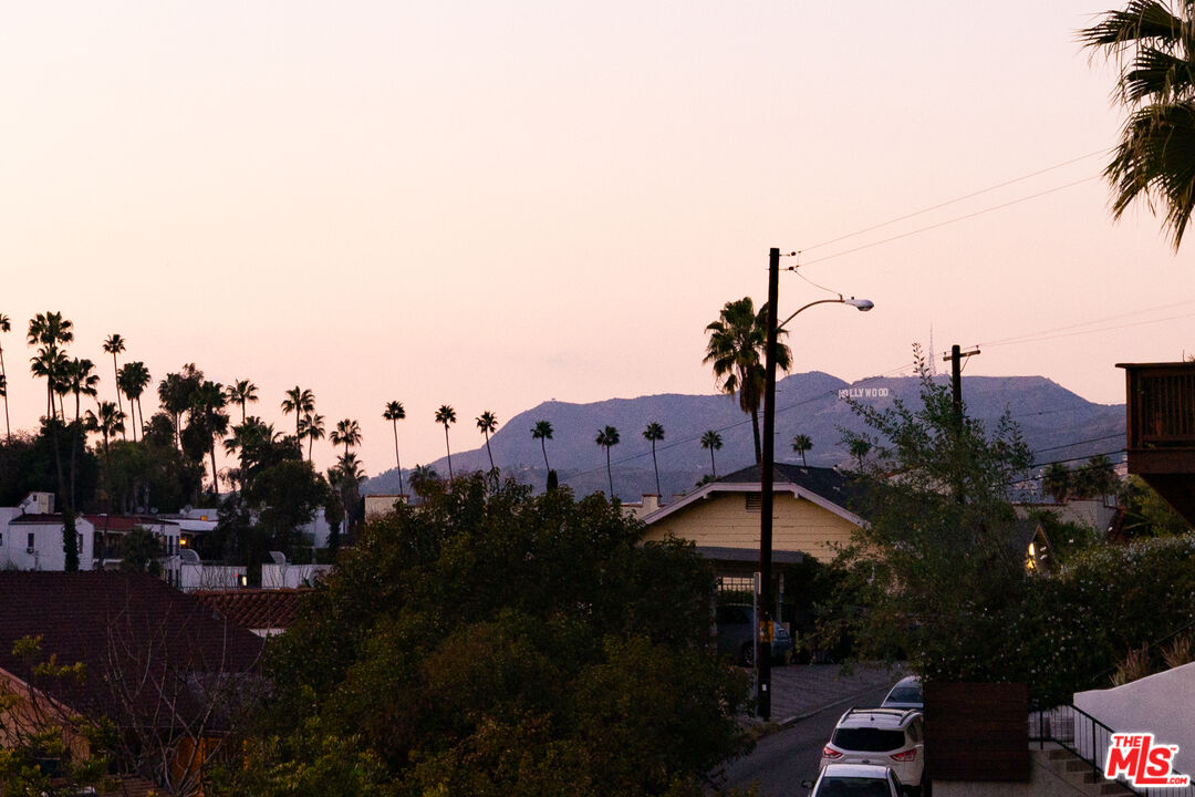 3103 Hamilton Way Los Angeles, CA 90026 - Photo 31 of 36 a view of a city with a building in the background