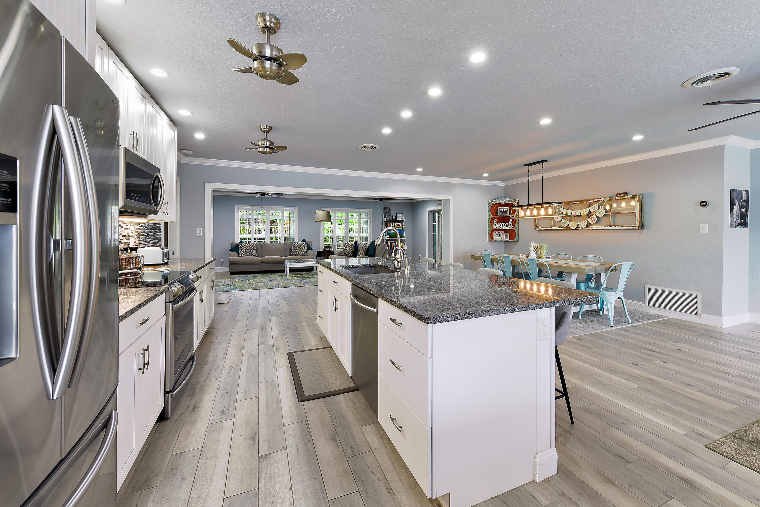 425 Marlin Road North Palm Beach, FL 33408 - Photo 11 of 27 Kitchen 1
