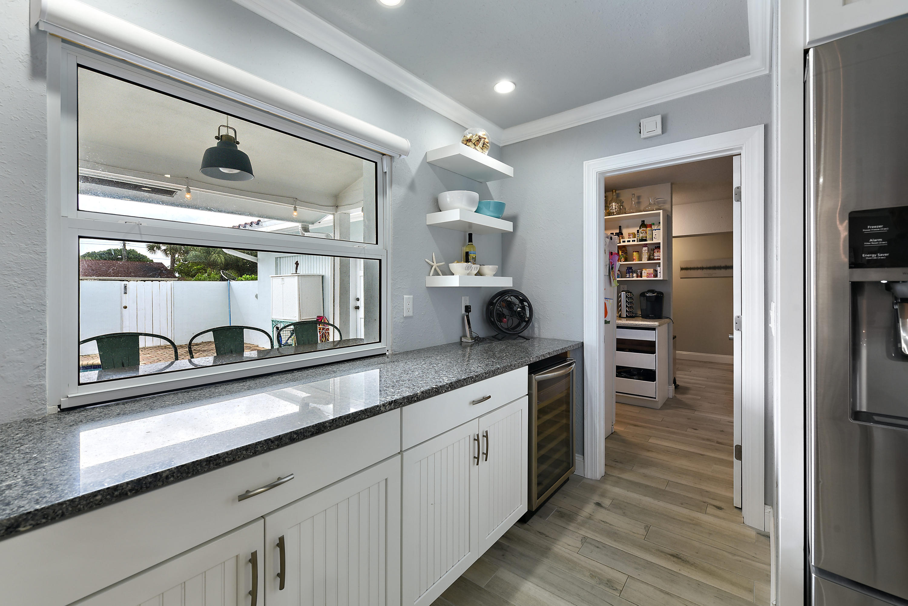 425 Marlin Road North Palm Beach, FL 33408 - Photo 13 of 27 Kitchen 3