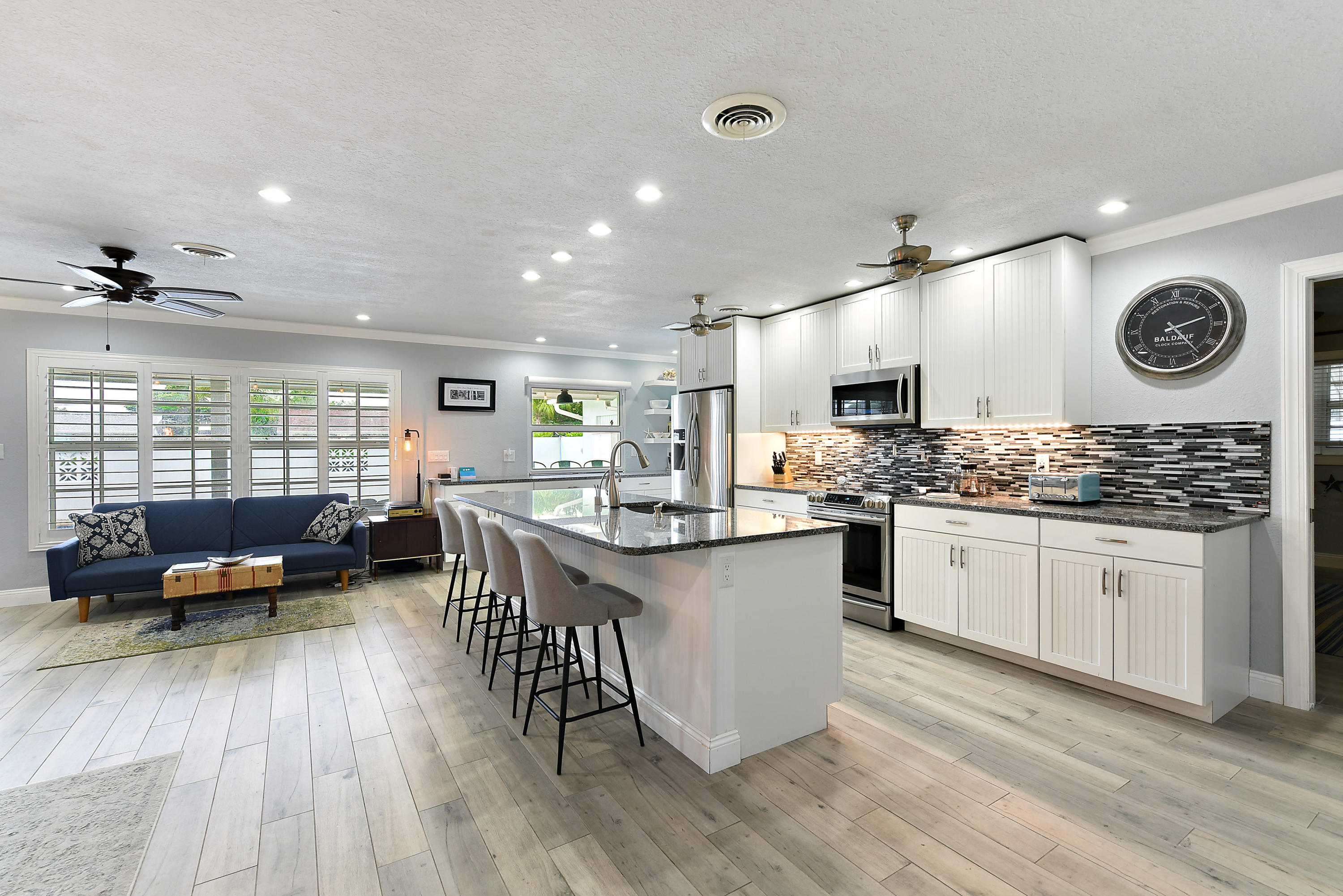 425 Marlin Road North Palm Beach, FL 33408 - Photo 14 of 27 Kitchen 4
