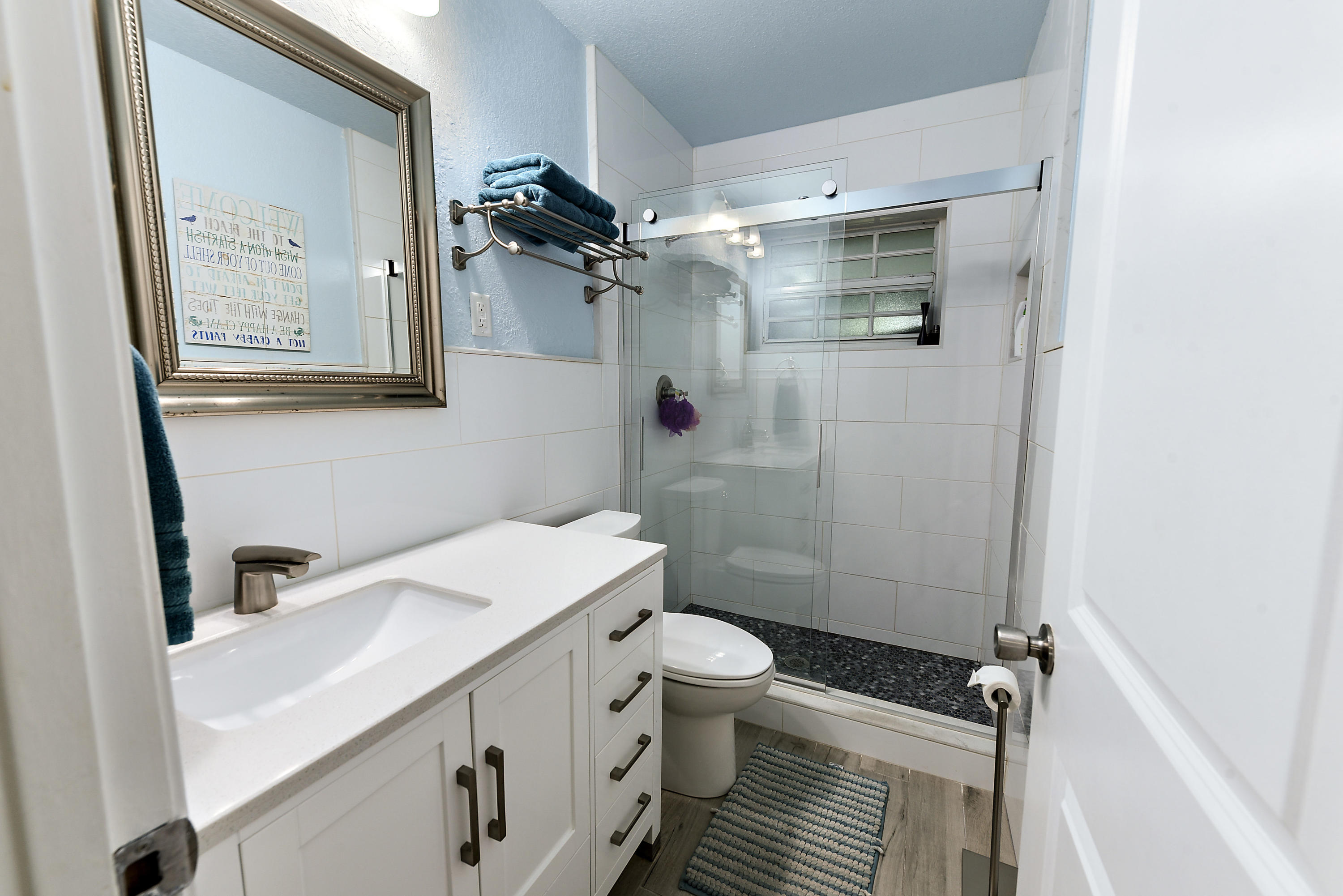 425 Marlin Road North Palm Beach, FL 33408 - Photo 25 of 27 Bathroom 3