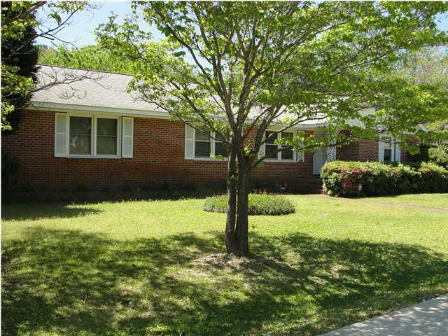 1601 Amberly Road Charleston, SC 29407 - Photo 1 of 20 Primary Photo