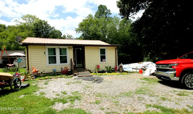 $129,000 | 156 Lewis Landrum Road, Lancing, TN 37770