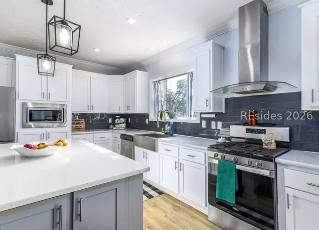 $699,900 | 1382 Tillman Road, Ridgeland, SC 29936