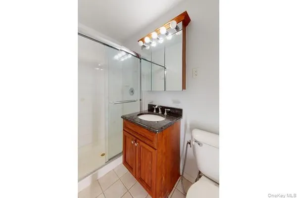 $3,645 | 65 Prospect Avenue, Unit 15W, Hewlett, NY 11557