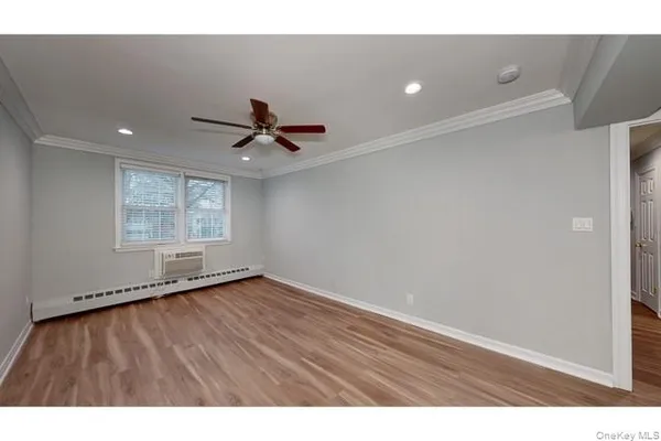 $3,645 | 65 Prospect Avenue, Unit 15W, Hewlett, NY 11557