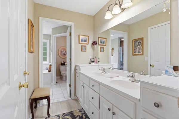 $469,900 | 2013 Adonis Drive, Murfreesboro, TN 37128