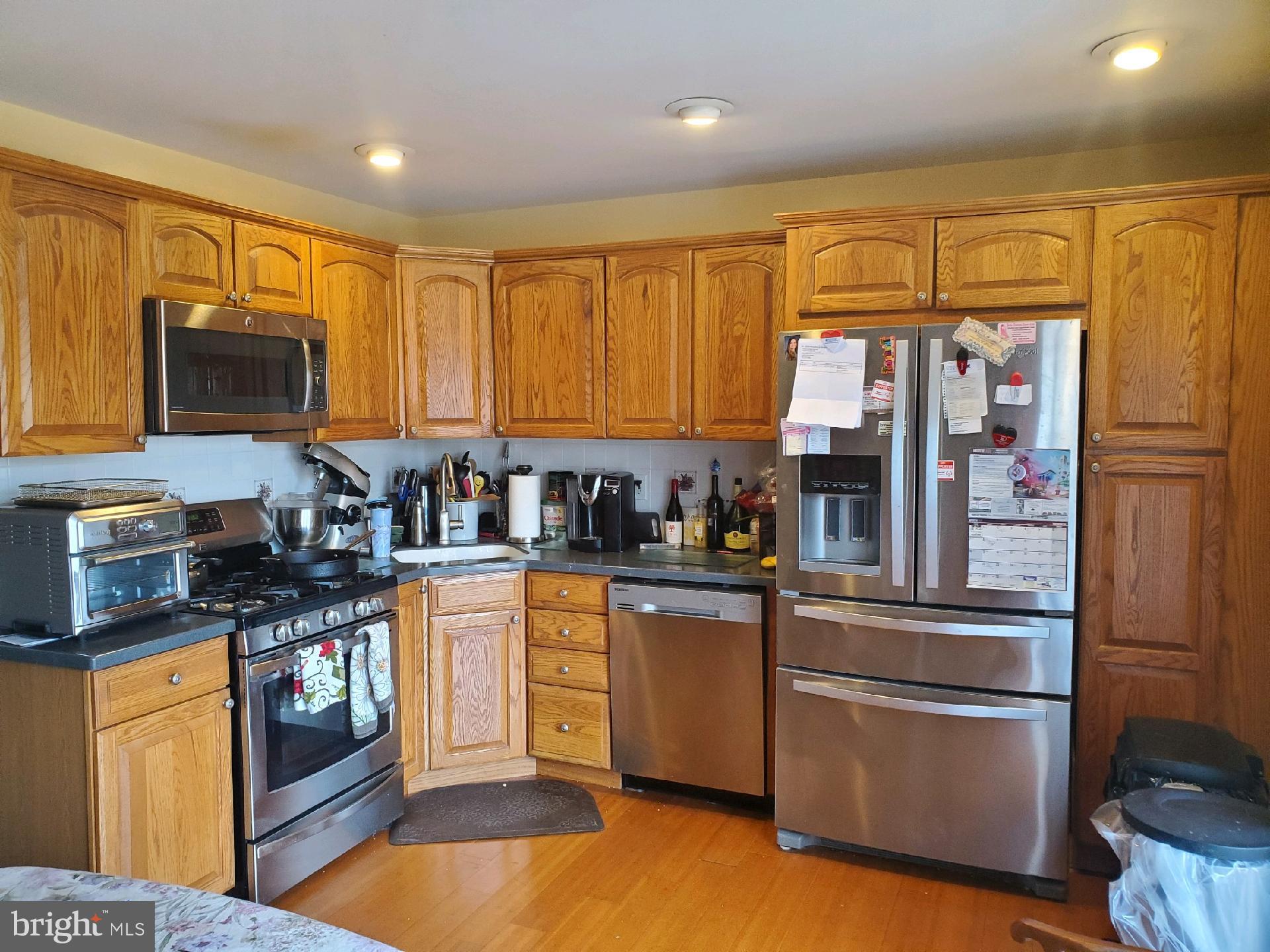 461 Fairfield Road Hightstown, NJ 08520 - Photo 8 of 11