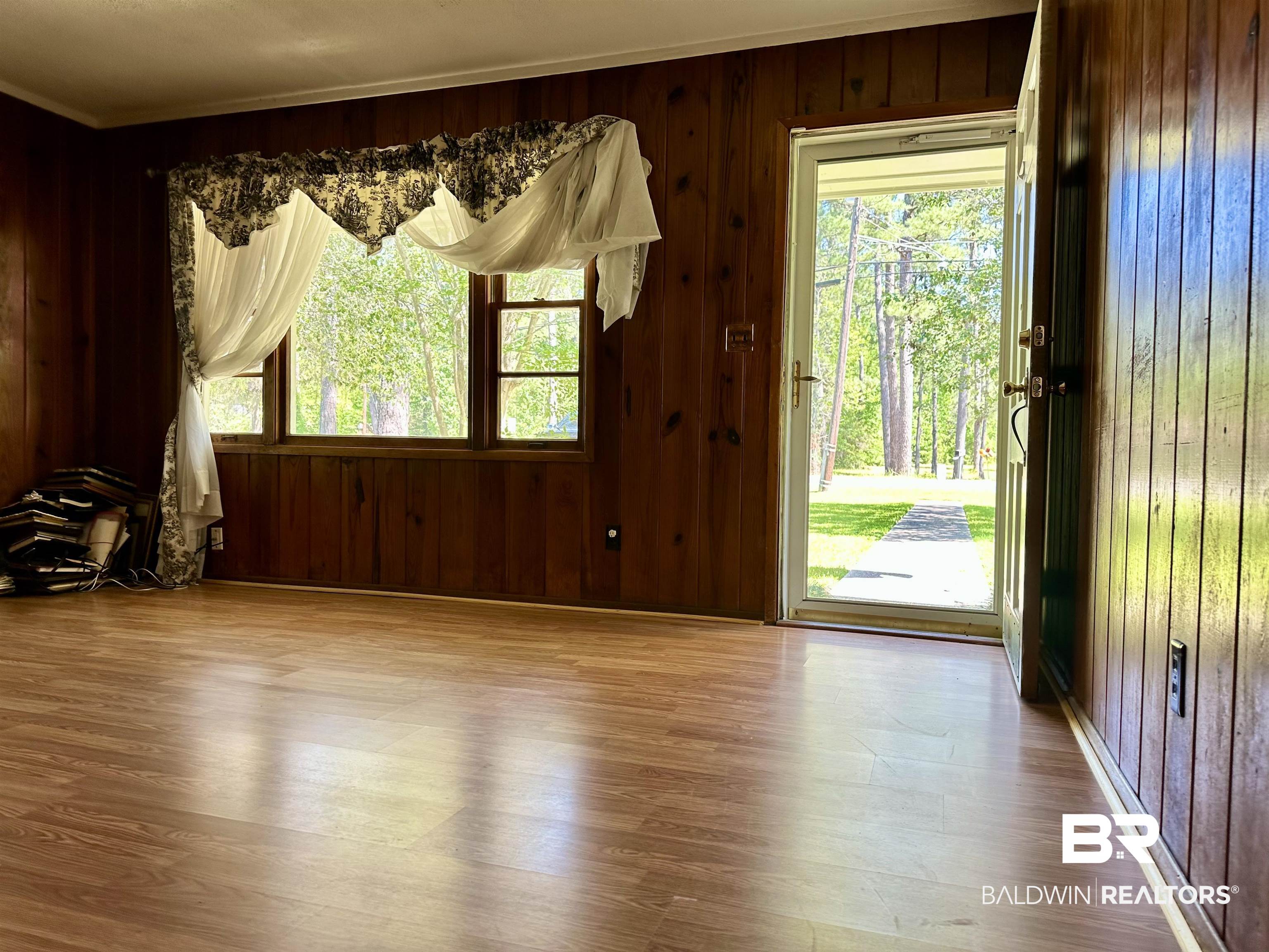 1248 Forrest Avenue Brewton, AL 36426 - Photo 3 of 20