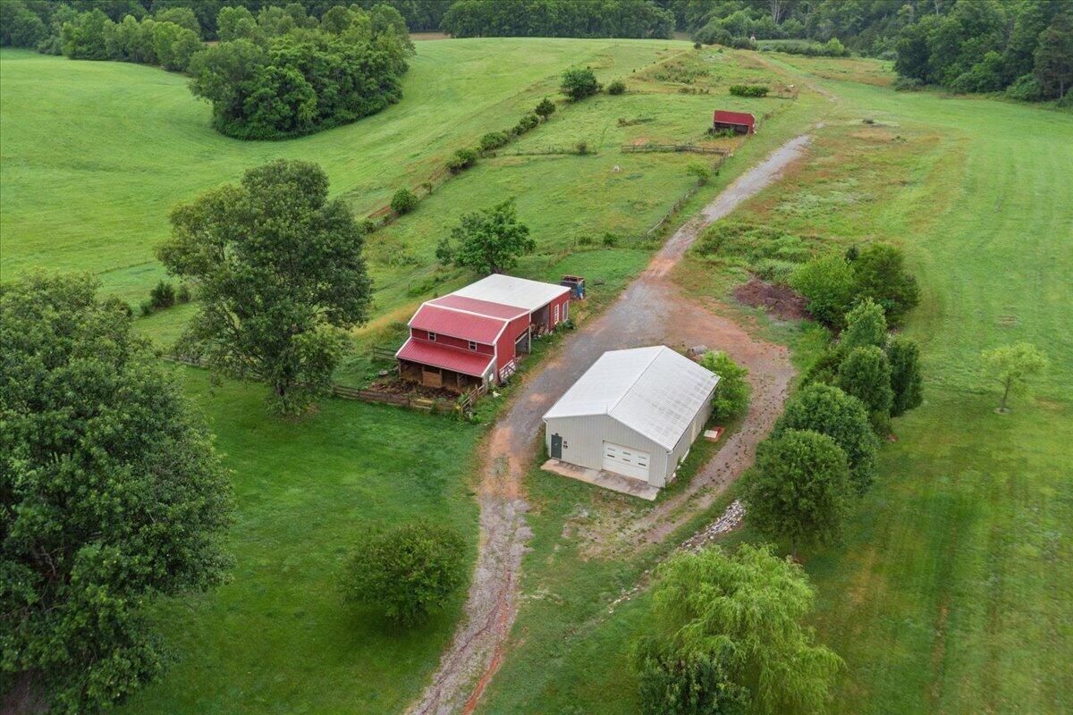 1911 Von Roy Road Bedford, VA 24523 - Photo 37 of 51 37-1911 Von Roy Rd-37