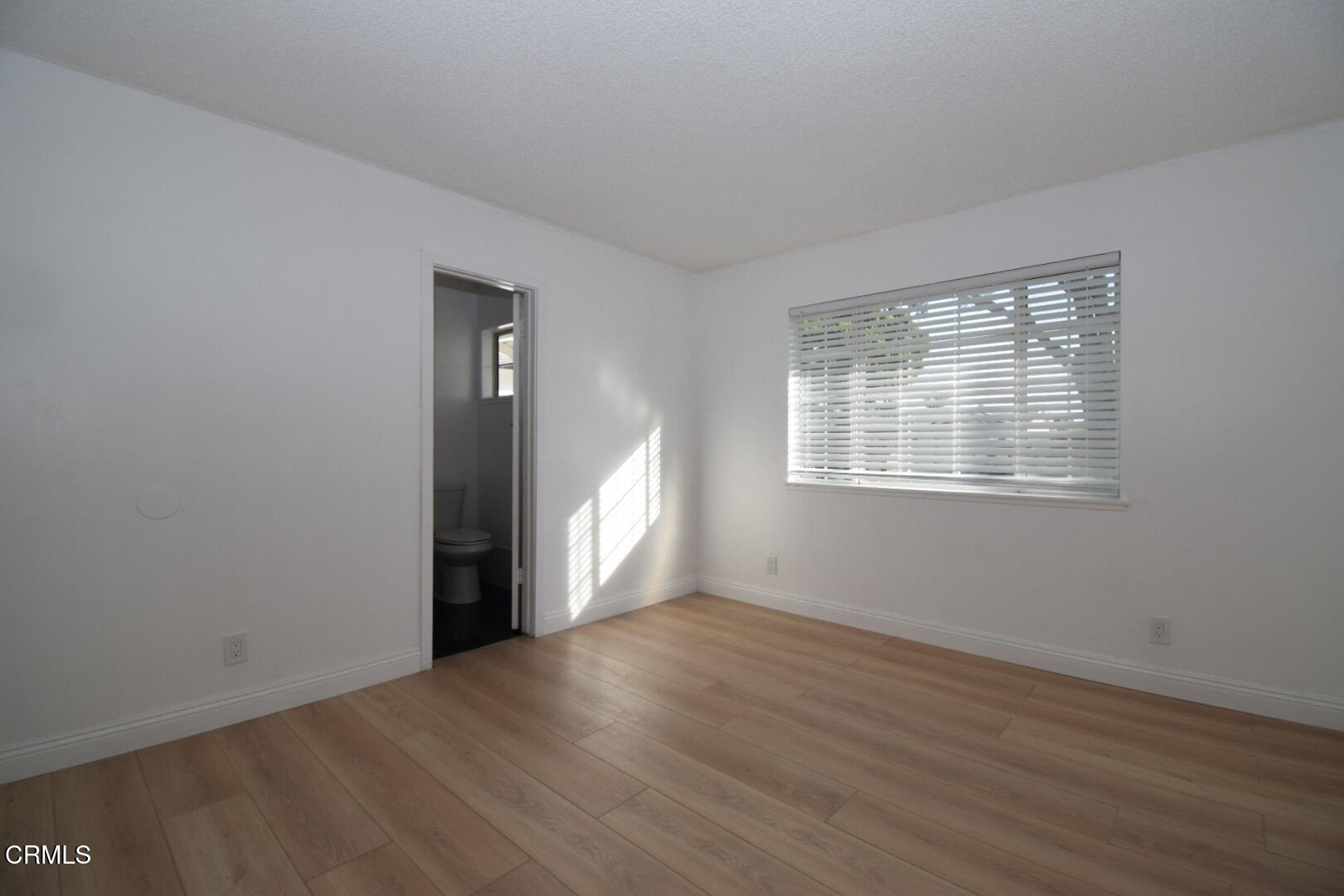 2711 Altus Way Oxnard, CA 93035 - Photo 9 of 12 IMG_8316