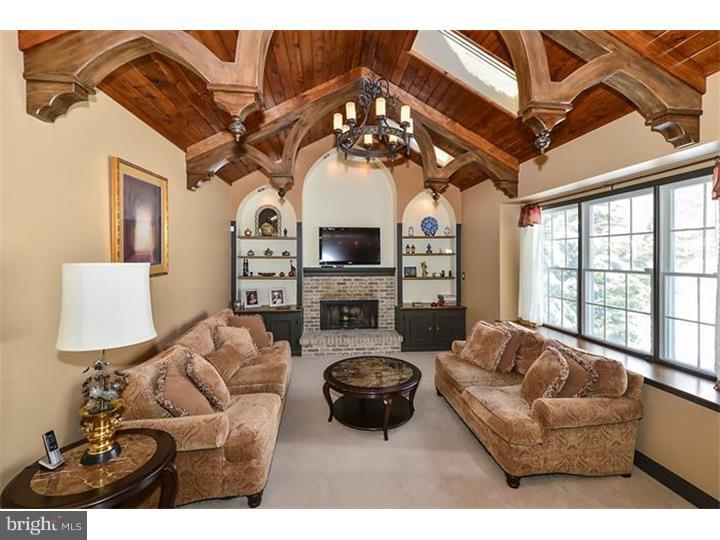 3033 Highley Road Audubon, PA 19403 - Photo 2 of 25 Family Room