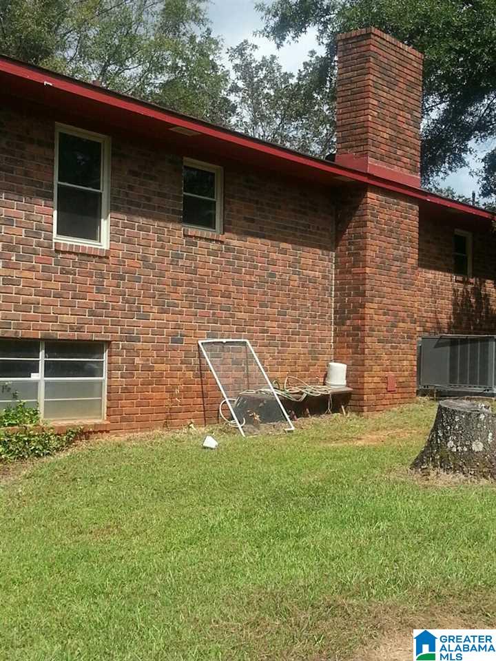 575 Chappell Street Sylacauga, AL 35151 - Photo 9 of 15