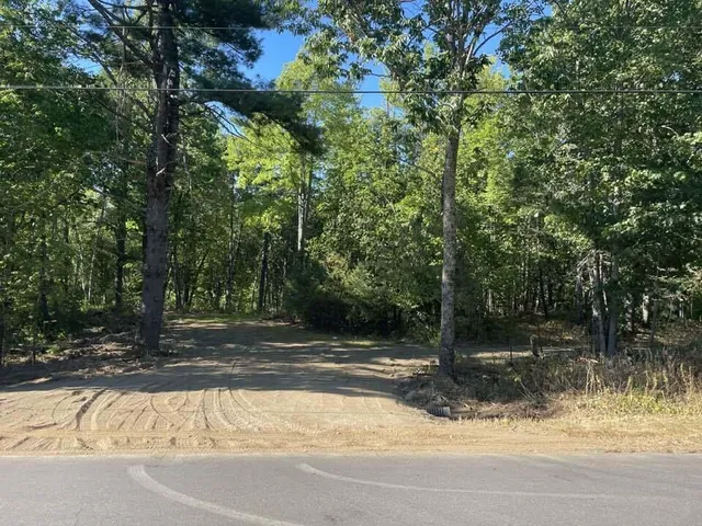 $42,000 | 664 North Road, Hampden, ME 04444