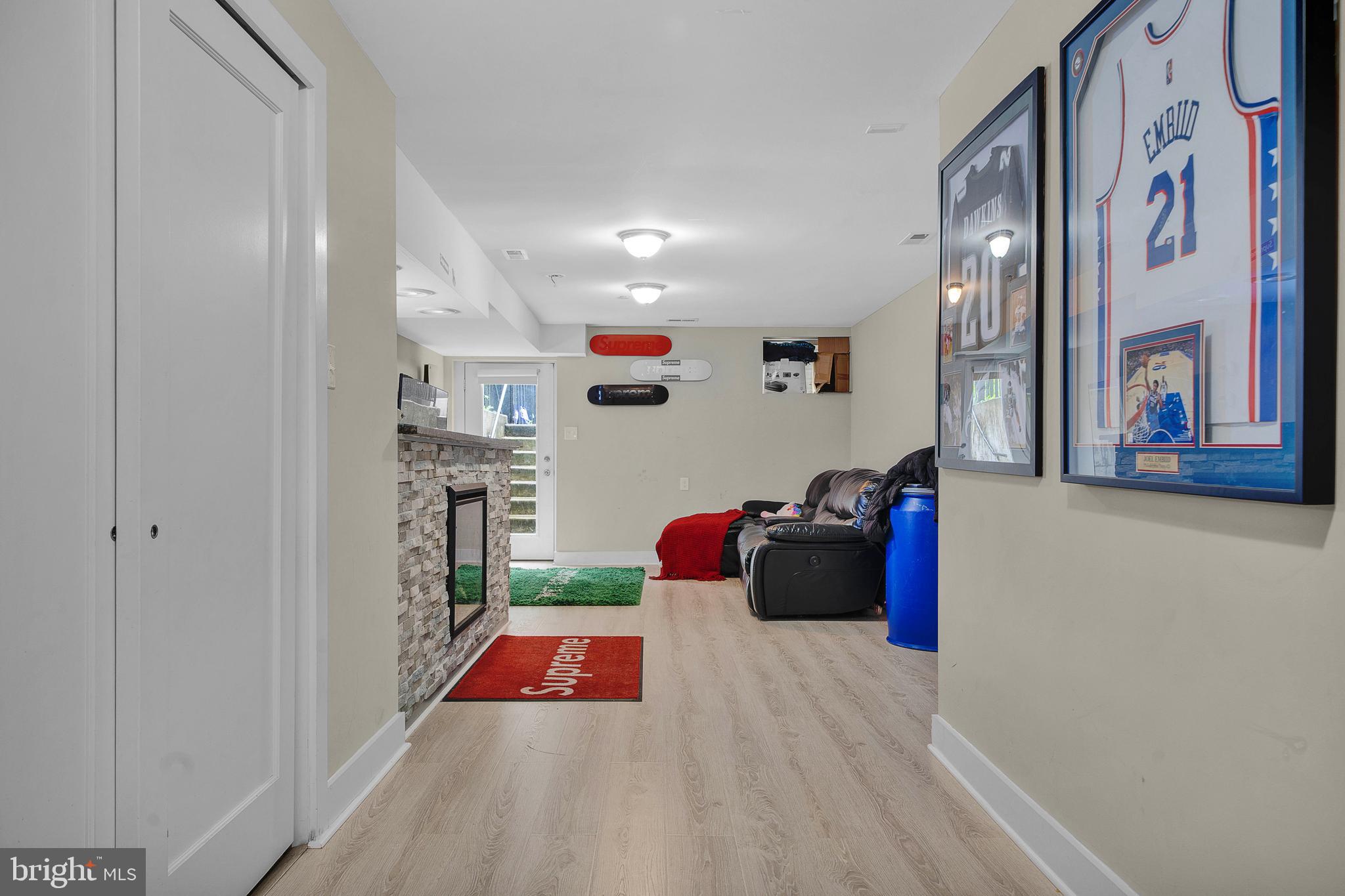 4743 Sheldon Street Philadelphia, PA 19127 - Photo 27 of 32