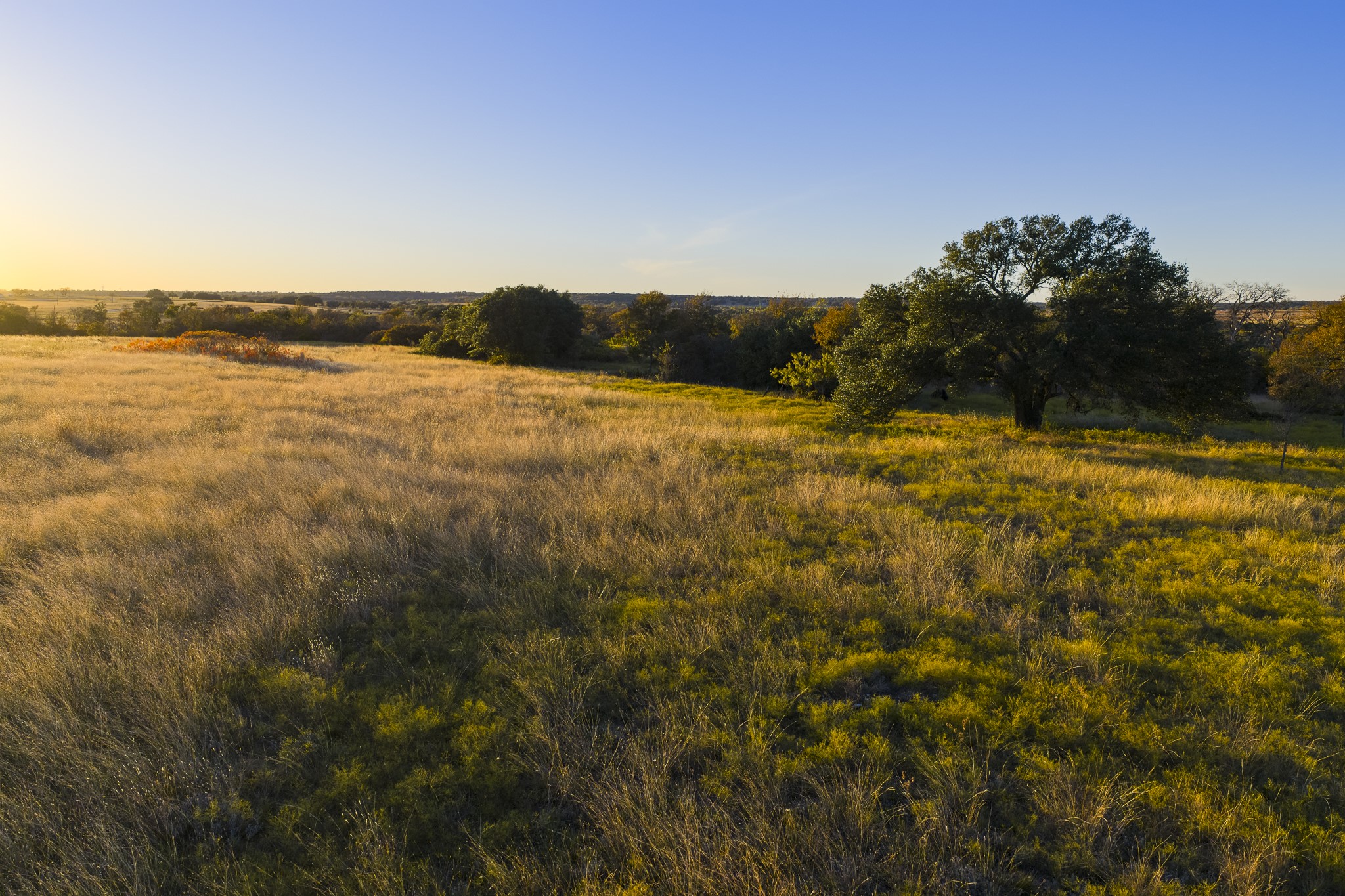 511 County Road 511 Hamilton, TX 76531 - Photo 14 of 15 a view of an ocean and beach