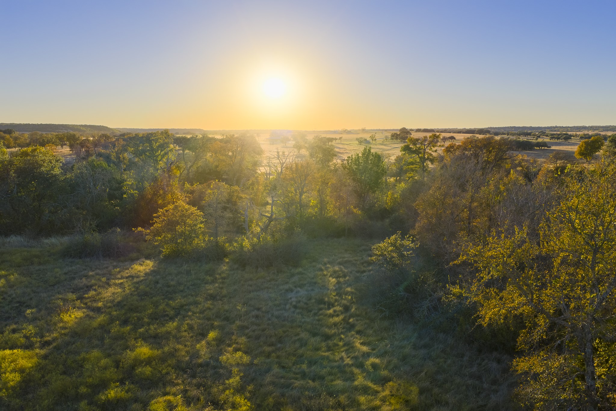 511 County Road 511 Hamilton, TX 76531 - Photo 8 of 15 a view of lake and mountain