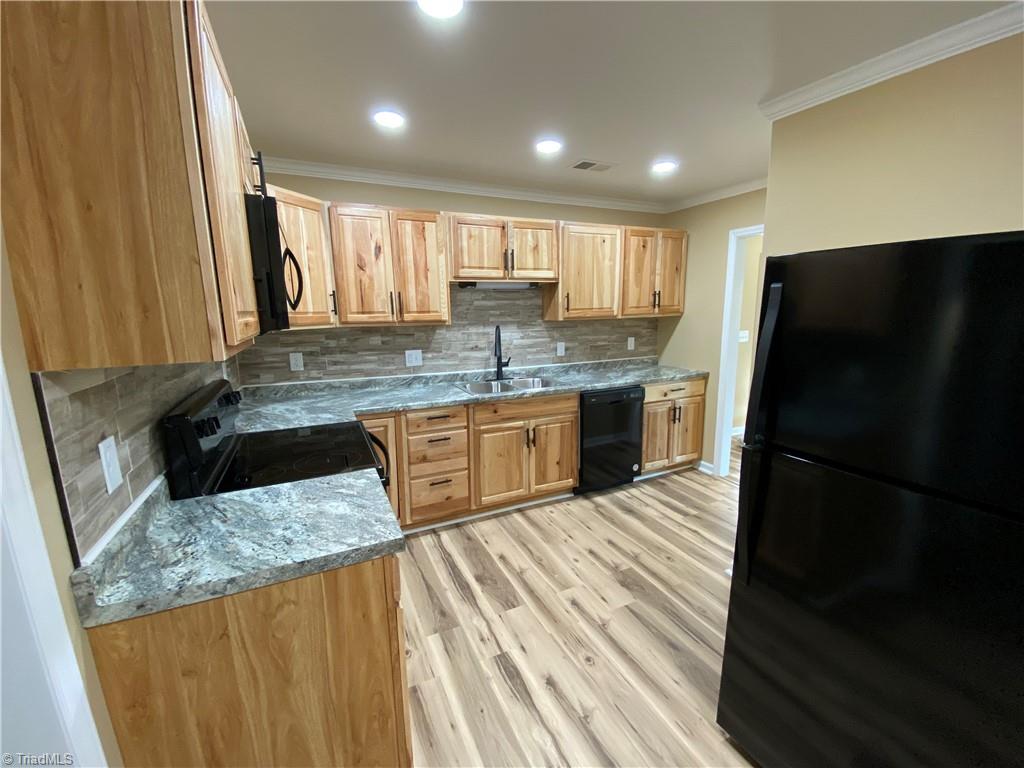 341 Linville Road Mount Airy, NC 27030 - Photo 7 of 24 Kitchen