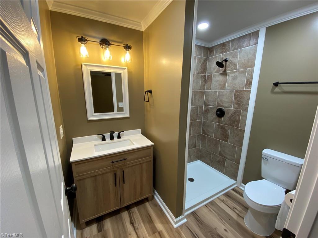 341 Linville Road Mount Airy, NC 27030 - Photo 10 of 24 Master Bedroom Bath