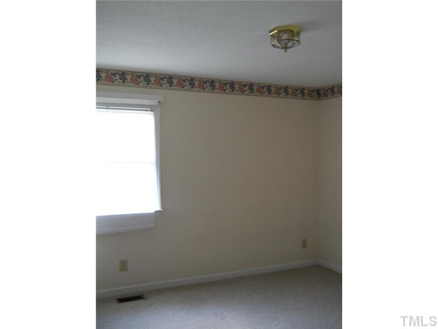 6003 West Lebanon Road Mebane, NC 27302 - Photo 8 of 13 Gallery Image 8