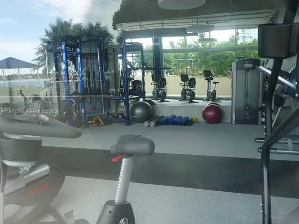 $3,750 | 1200 West Avenue, Unit 803, Miami Beach, FL 33139