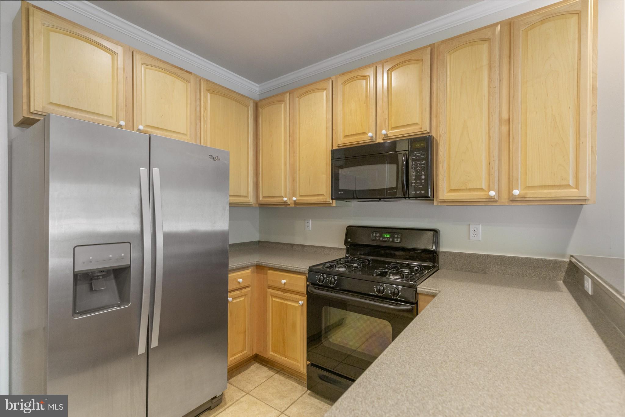 674 Ruxton Road, Unit 63 Solomons, MD 20629 - Photo 12 of 32 Great work space, ready!
