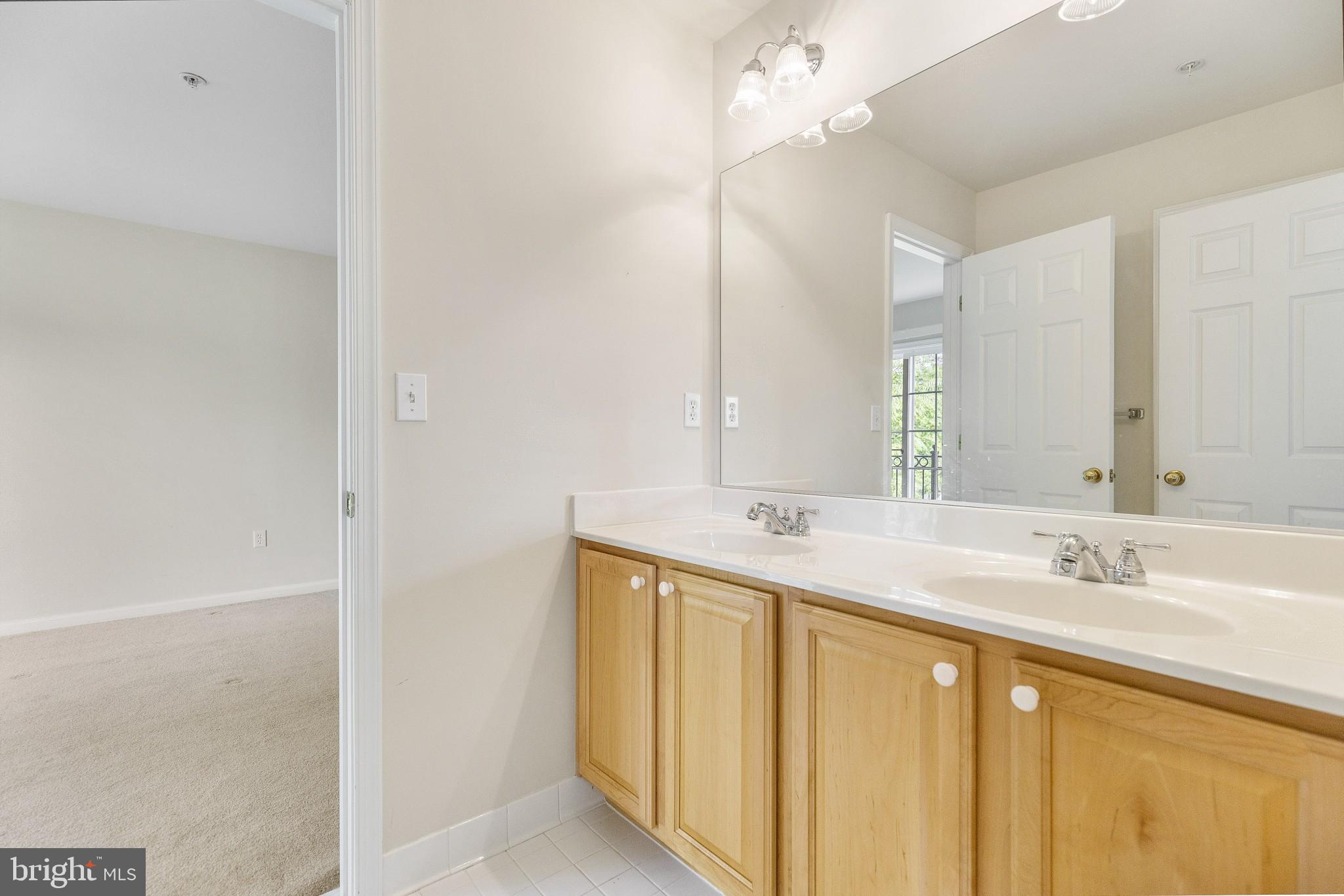 674 Ruxton Road, Unit 63 Solomons, MD 20629 - Photo 23 of 32 Buddy bath