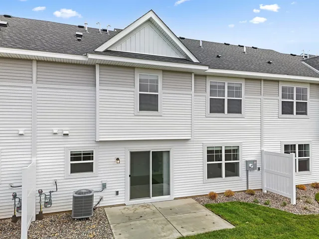 $312,950 | 21773 Lilac Lane, Farmington, MN 55024