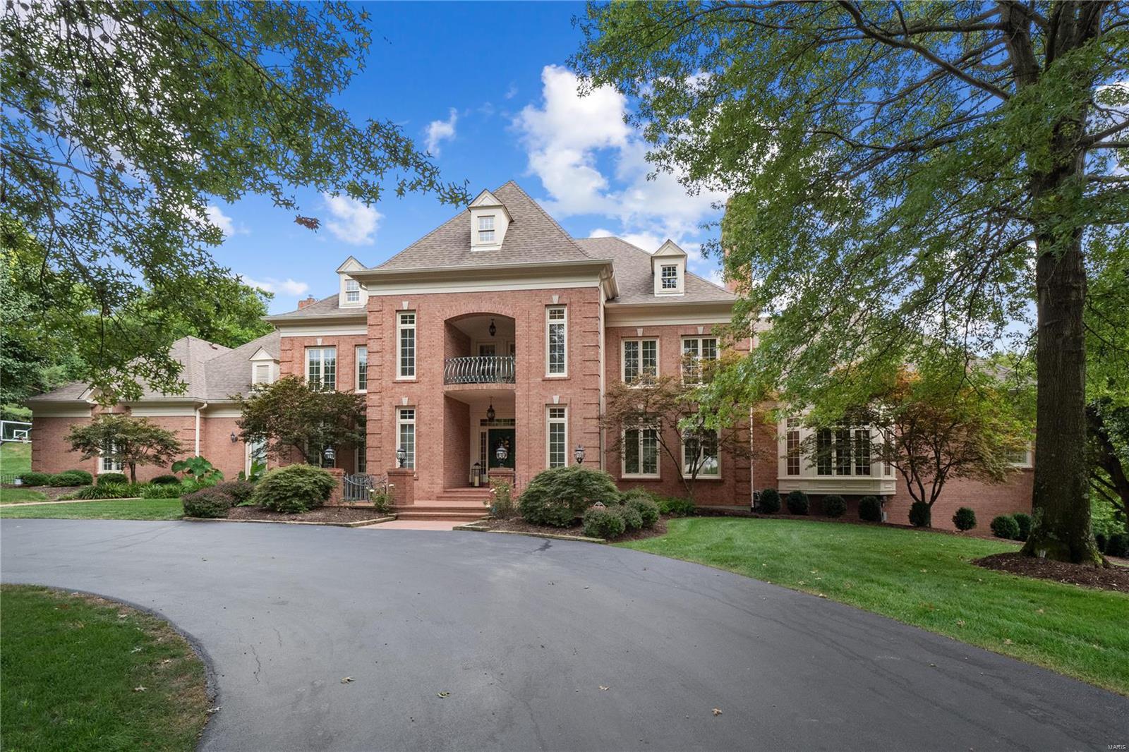 13302 Buckland Hall Road St. Louis, MO 63131 - Photo 1 of 80 Gallery Image 1