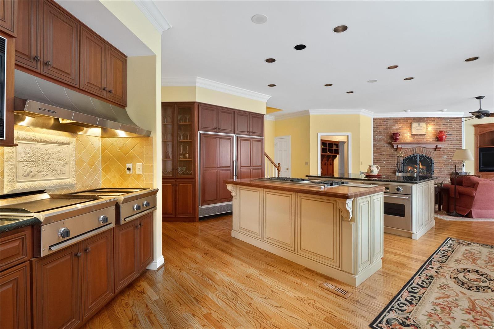 13302 Buckland Hall Road St. Louis, MO 63131 - Photo 17 of 80 Gallery Image 17