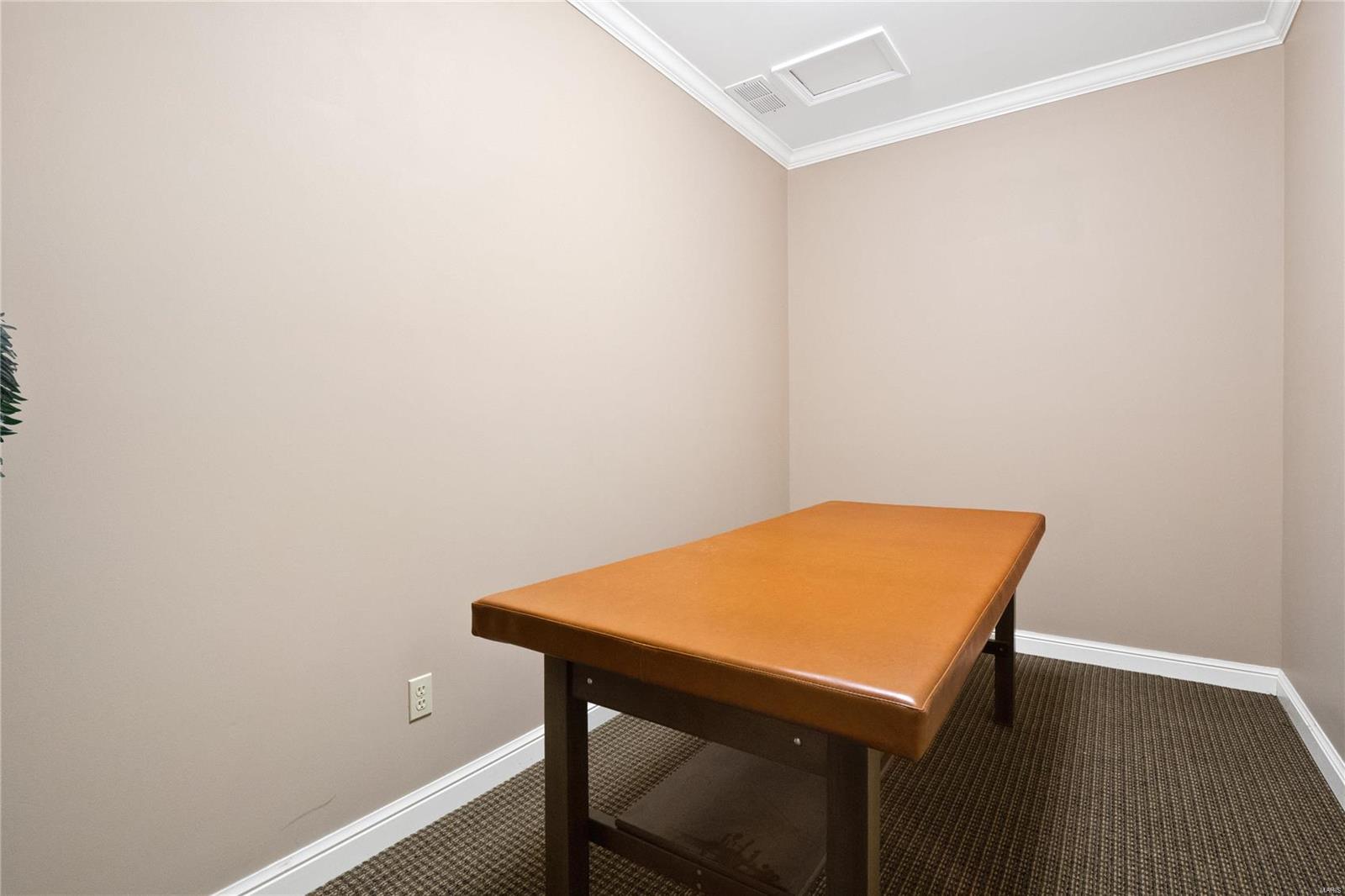 13302 Buckland Hall Road St. Louis, MO 63131 - Photo 59 of 80 Gallery Image 59