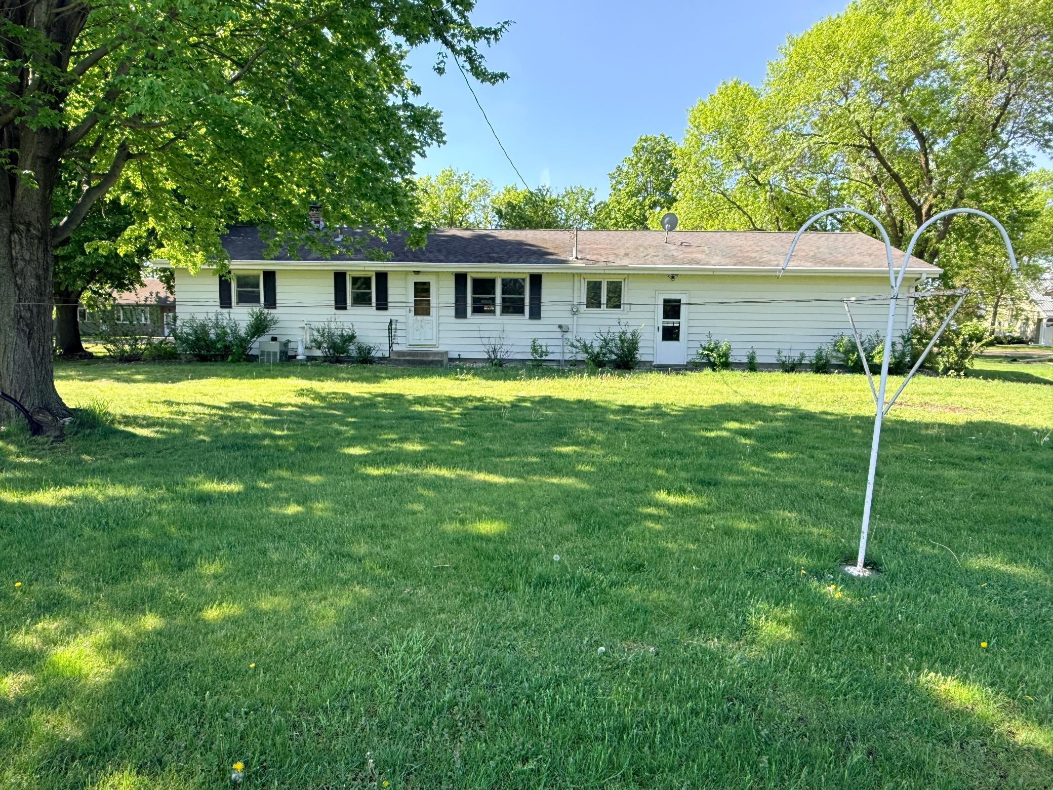 830 Clark Street Walnut Grove, MN 56180 - Photo 30 of 34