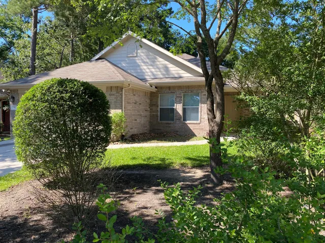 $1,950 | 38 West Sage Creek Place, The Woodlands, TX 77382