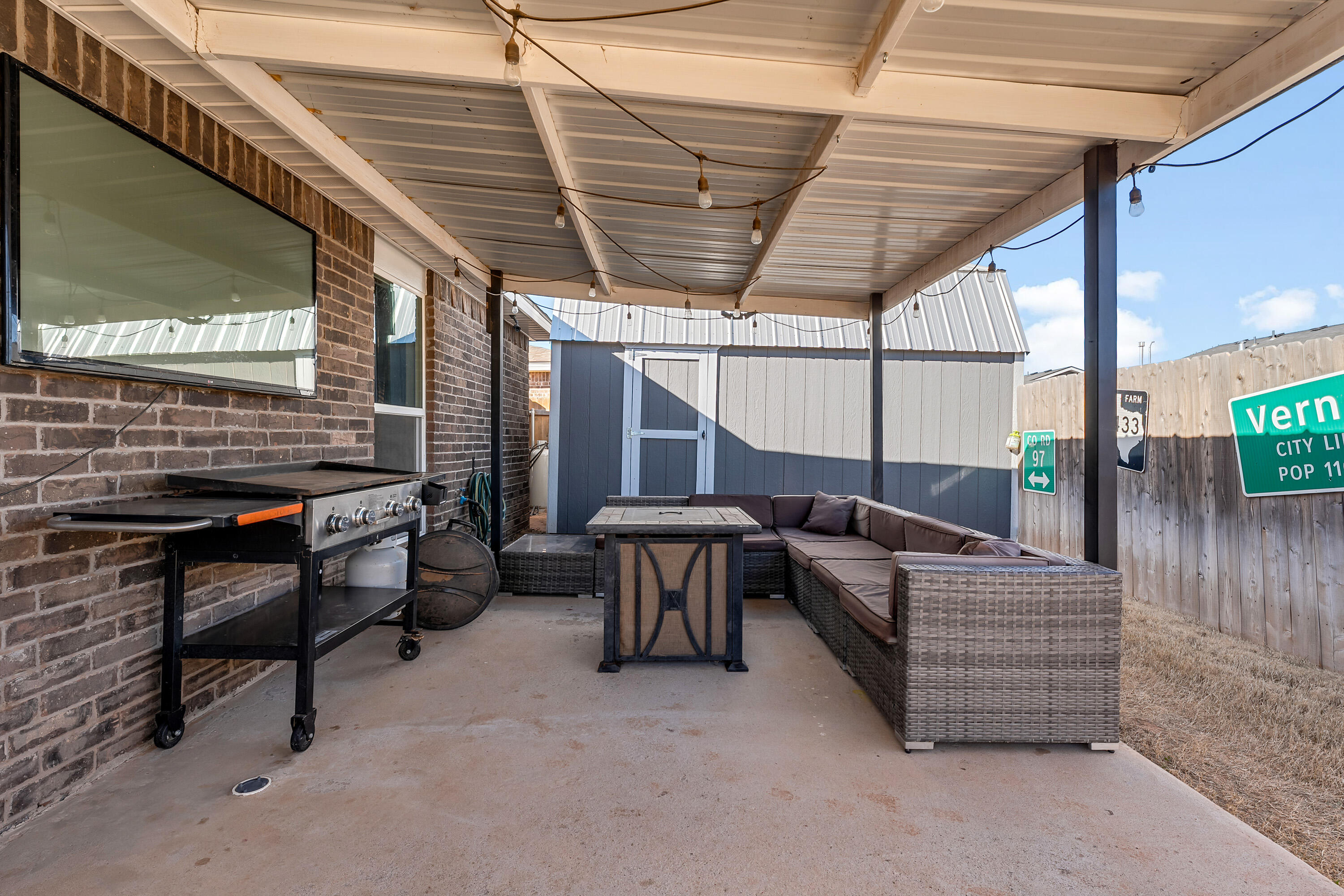 7510 28th Street Lubbock, TX 79407 - Photo 17 of 19 a view of outdoor seating