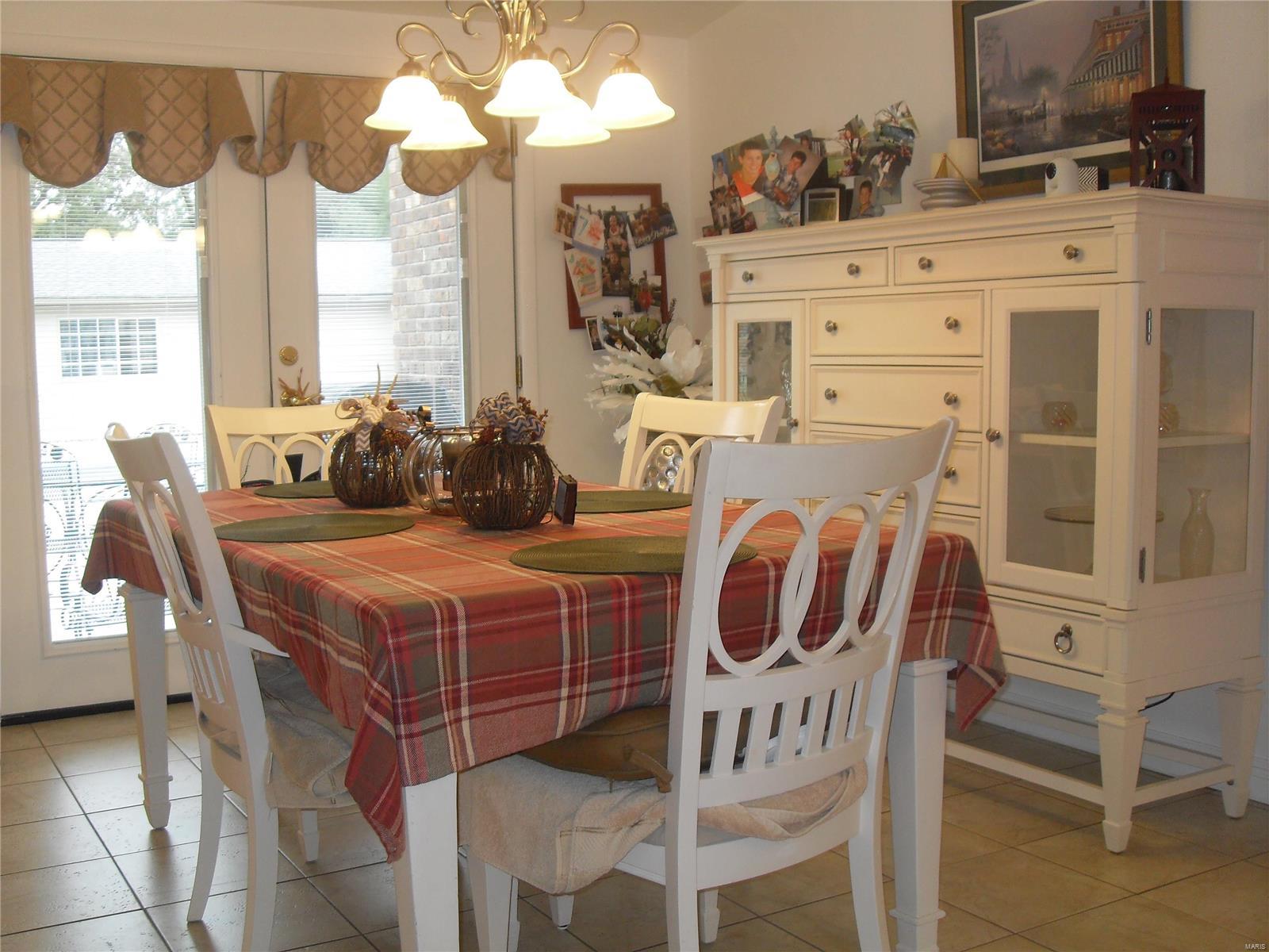 13774 St Rose Road Highland, IL 62249 - Photo 13 of 34