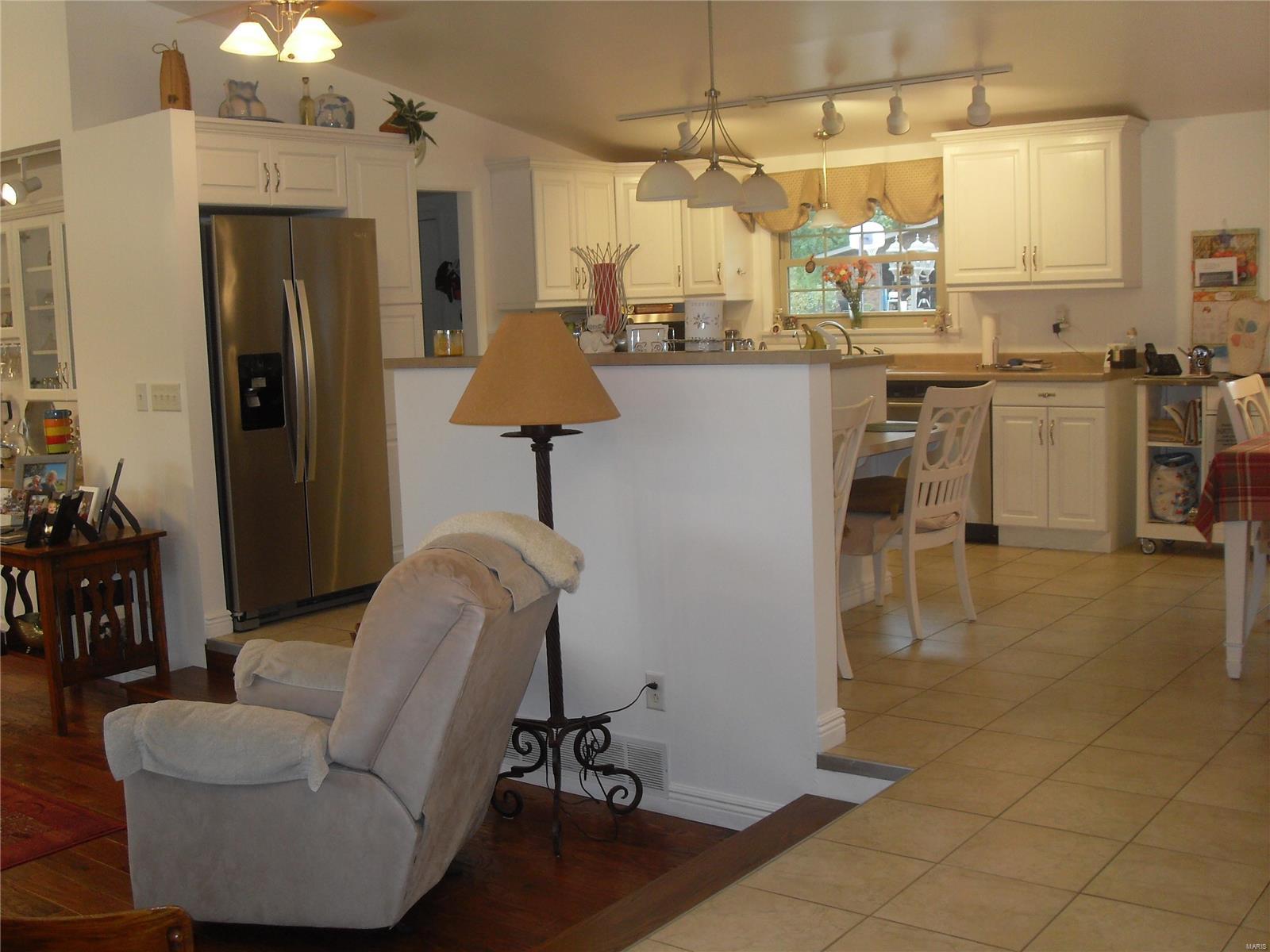 13774 St Rose Road Highland, IL 62249 - Photo 14 of 34