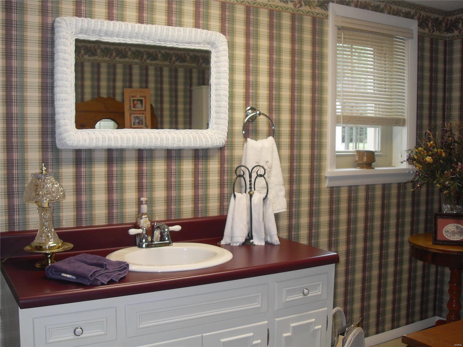 13774 St Rose Road Highland, IL 62249 - Photo 21 of 34