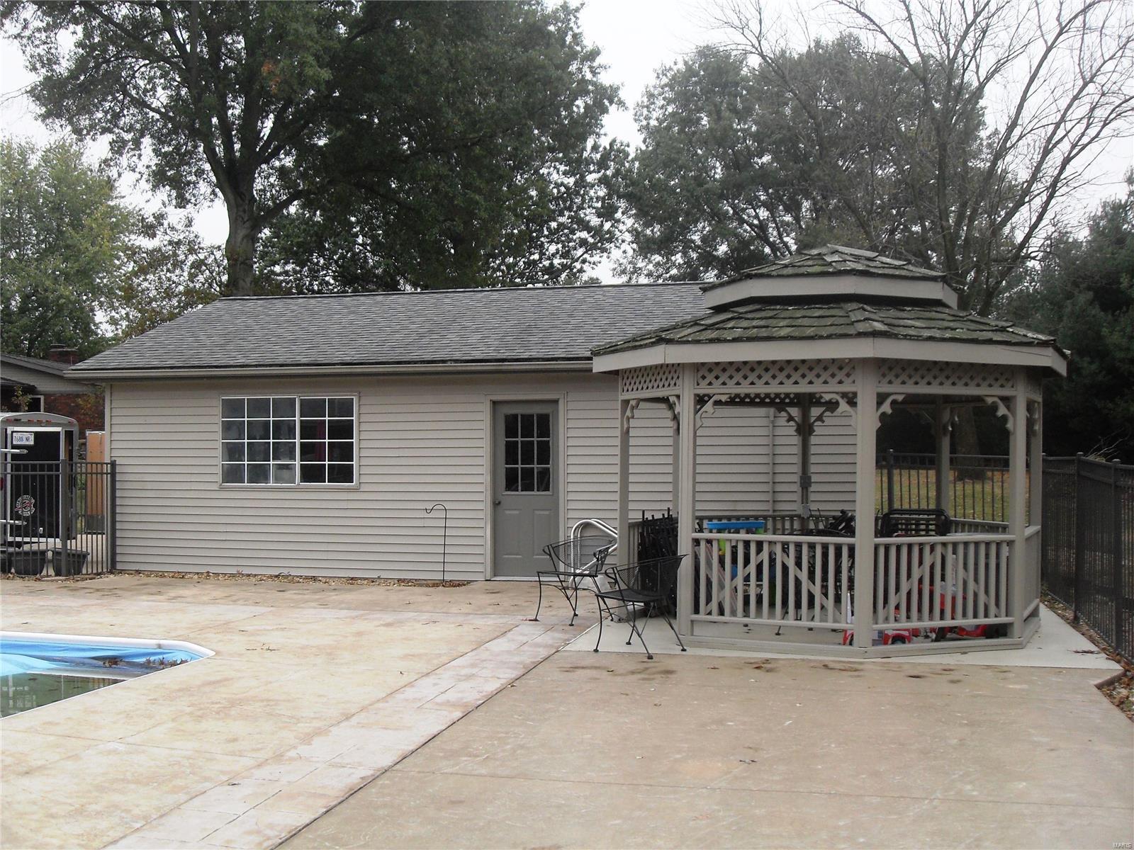 13774 St Rose Road Highland, IL 62249 - Photo 26 of 34