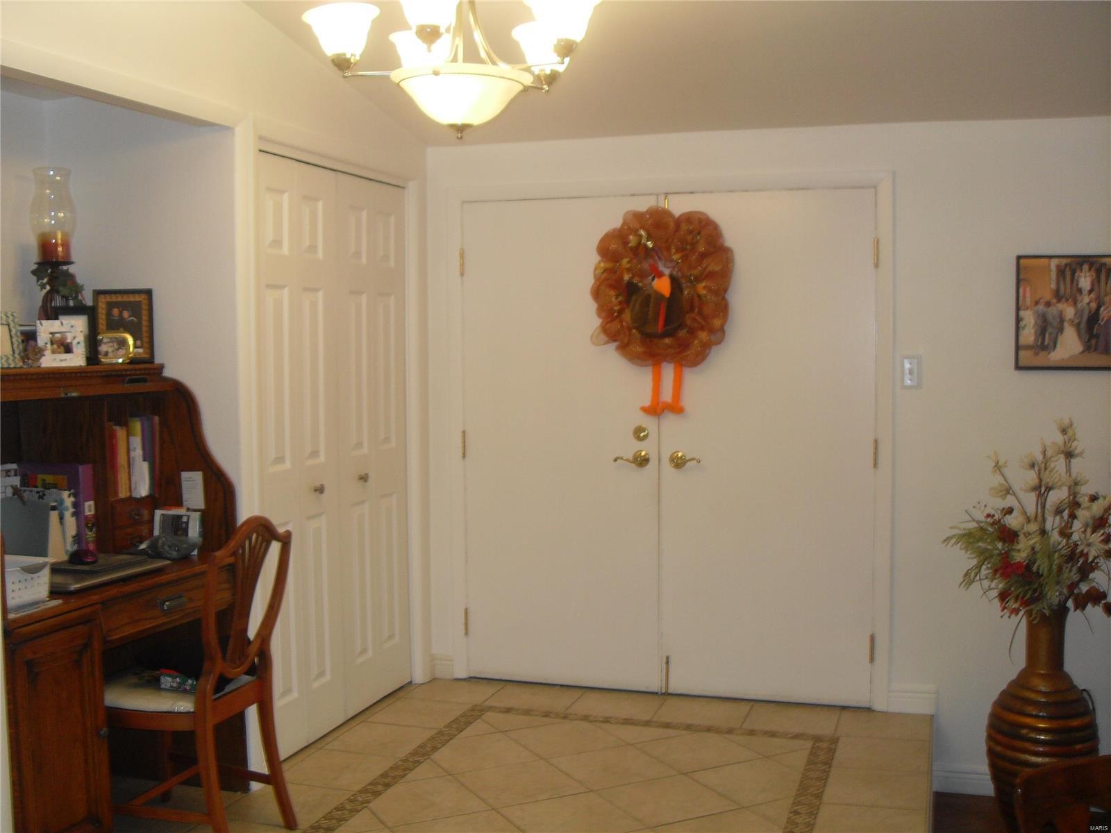 13774 St Rose Road Highland, IL 62249 - Photo 6 of 34