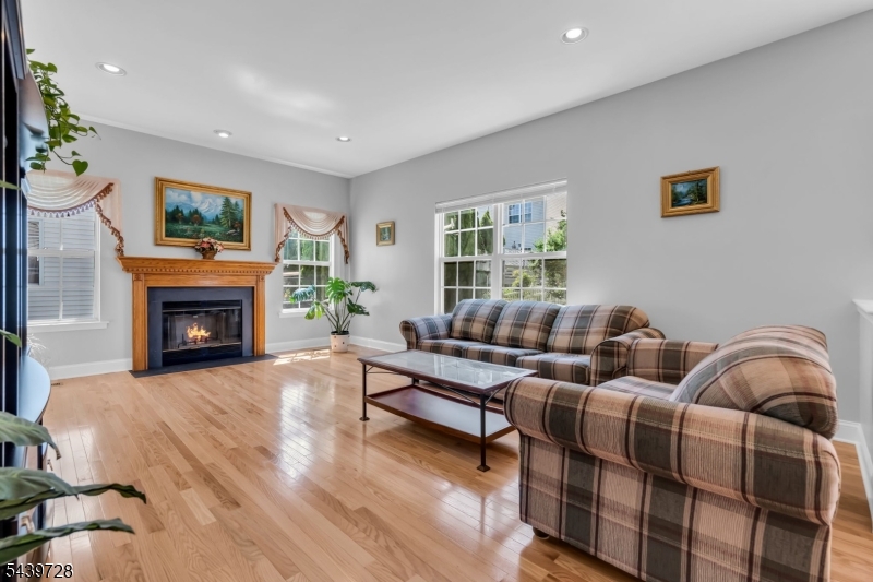 17 O Keefe Road Bridgewater, NJ 08807 - Photo 21 of 49