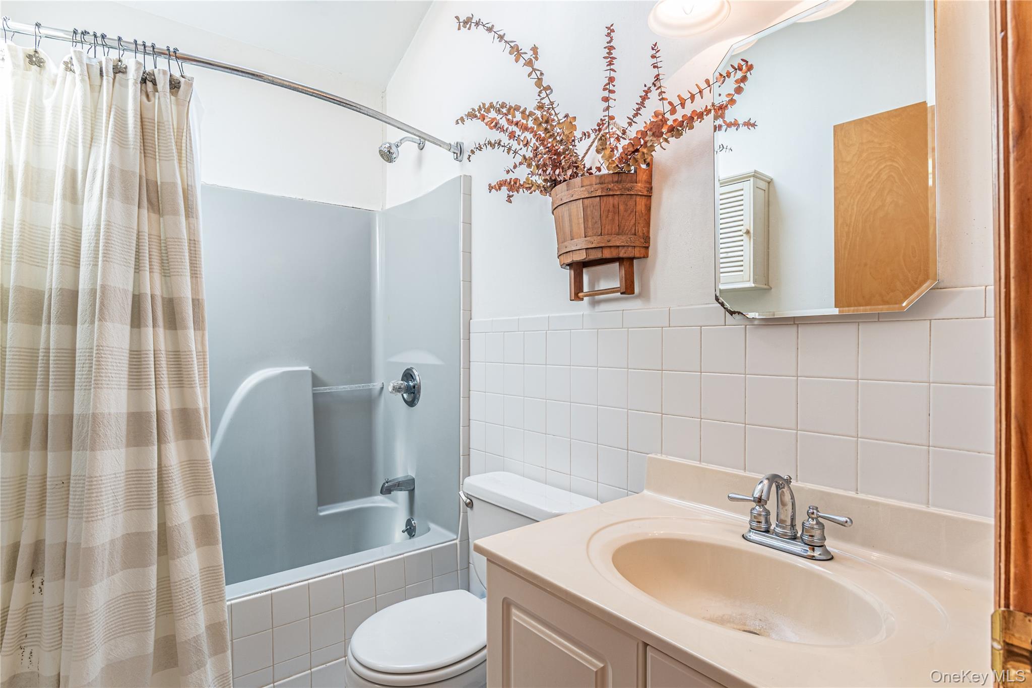 616 North Elting Corners Road Highland, NY 12528 - Photo 13 of 27 a bathroom with a sink toilet and shower
