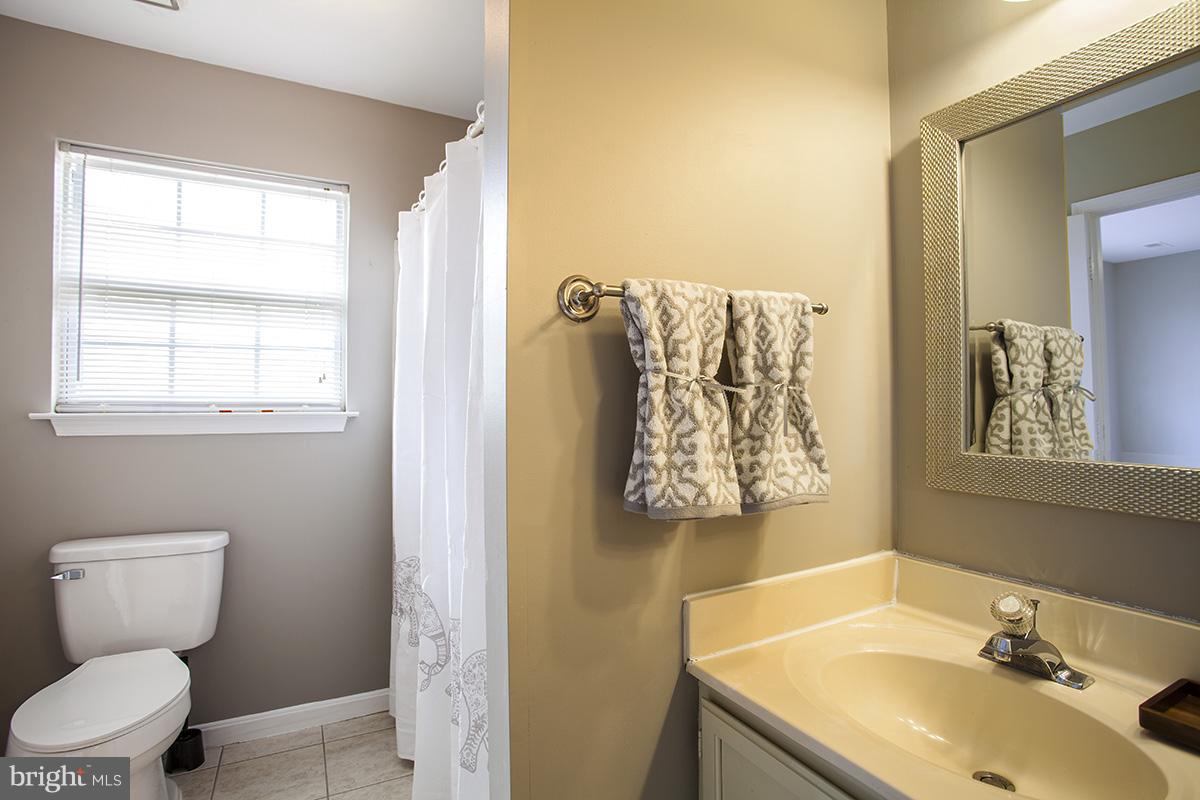 9106 Ridgefield Lane Frederick, MD 21701 - Photo 13 of 30 Bath (Master)