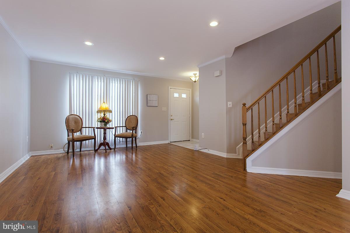 9106 Ridgefield Lane Frederick, MD 21701 - Photo 3 of 30 Interior (General)