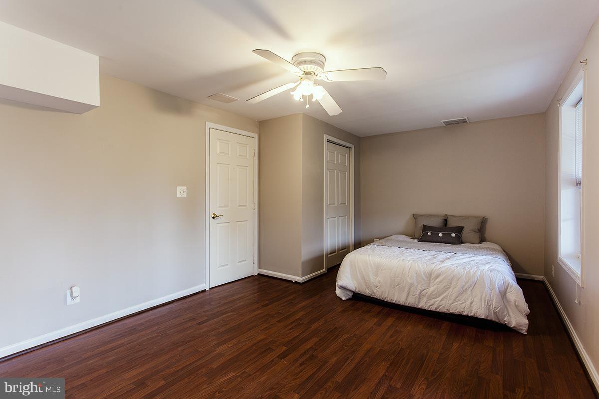 9106 Ridgefield Lane Frederick, MD 21701 - Photo 24 of 30 Basement bedroom