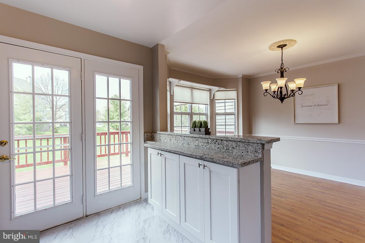 9106 Ridgefield Lane Frederick, MD 21701 - Photo 10 of 30 Interior (General)