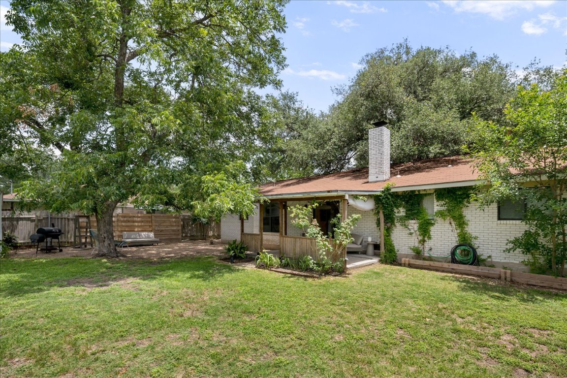 8102 Shadowood Drive Austin, TX 78757 - Photo 22 of 25