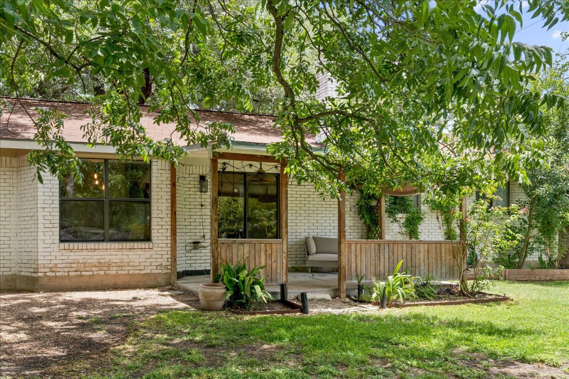 8102 Shadowood Drive Austin, TX 78757 - Photo 24 of 25