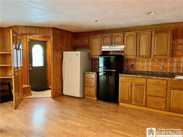 $289,000 | 2323 West Lake Road, Busti, NY 14710